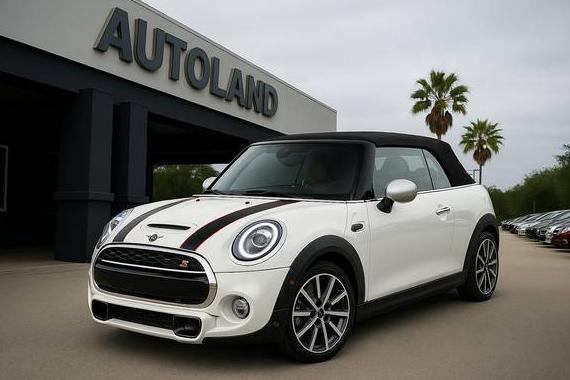 MINI COOPER CONVERTIBLE 2018 WMWWG9C54J3E38652 image MINI COOPER CONVERTIBLE 2018 WMWWG9C54J3E38652 image